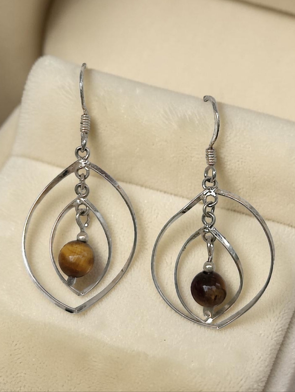 Vintage Sterling Silver MC925 Tigers Eye Drop Earrings